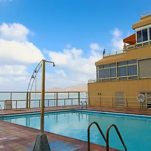 Con Terraza Y Piscina En Canteras Las Palmas de Gran Canaria